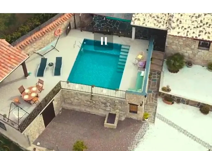 Casa Rural U Penafrol Апартаменты Эльхас